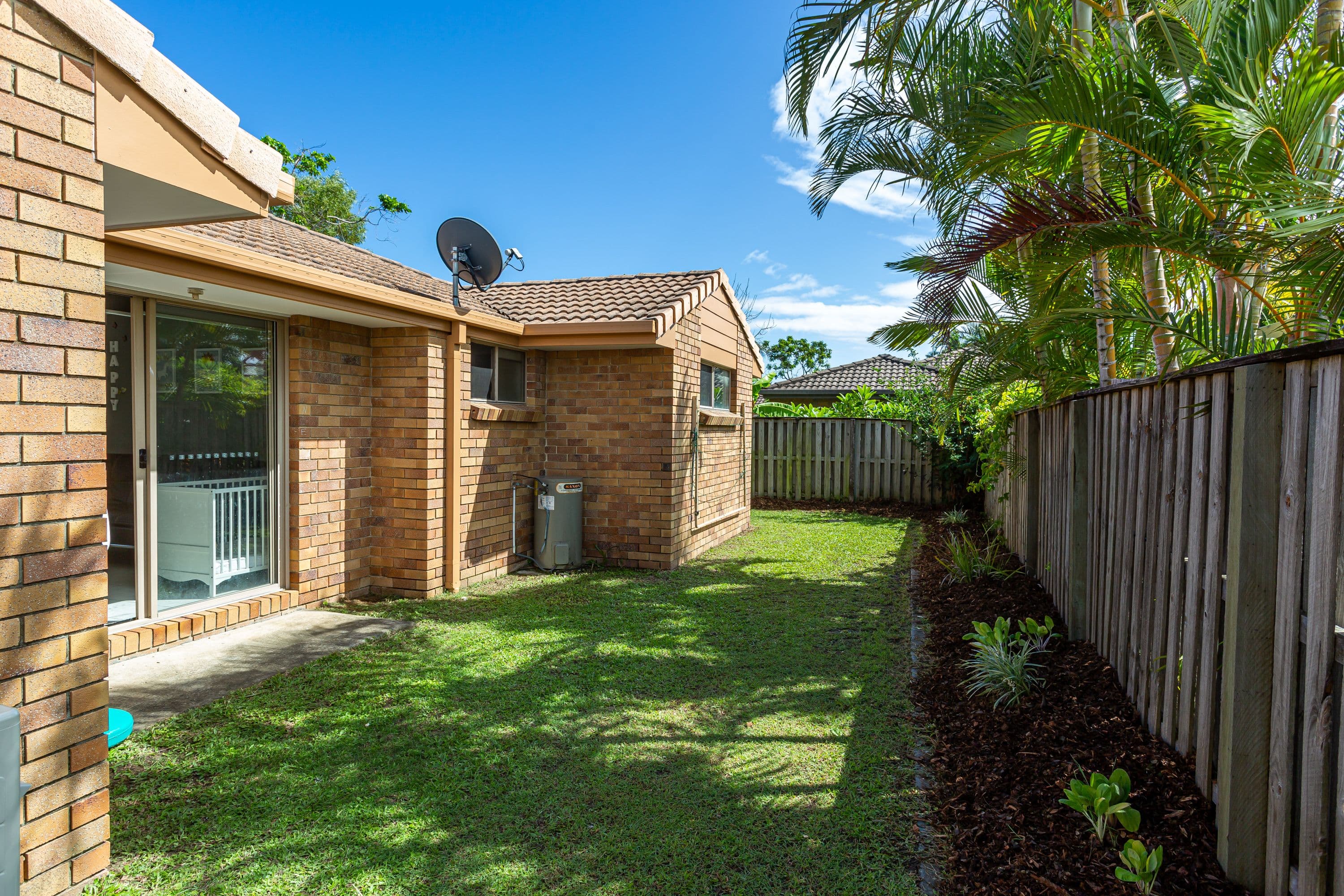 21 Altissimo Close, Varsity Lakes QLD 4227, Varsity Lakes - Thumbnail 2