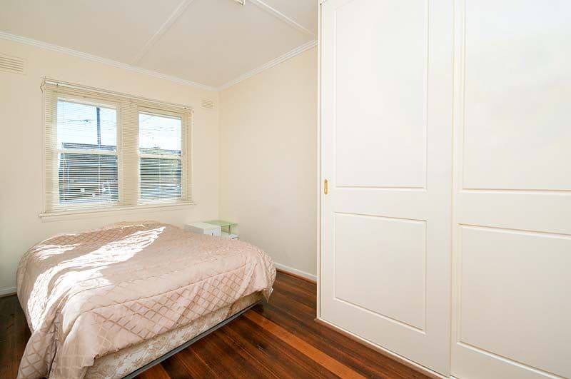 18 Wymbir Avenue, PRESTON VIC 3072, Preston - Thumbnail 4