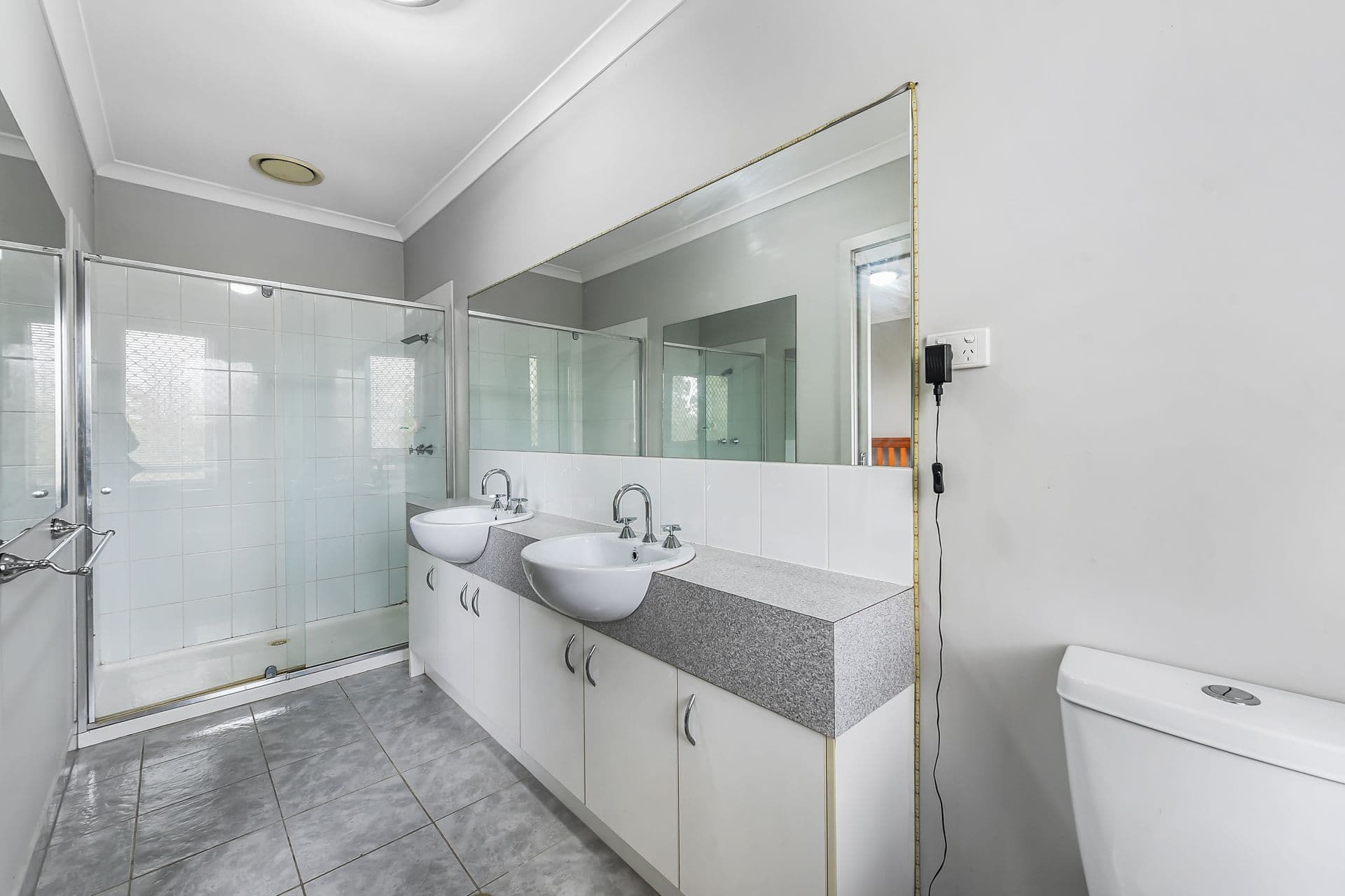 12 Everitt Street, Dandenong VIC 3175, Dandenong - Thumbnail 7