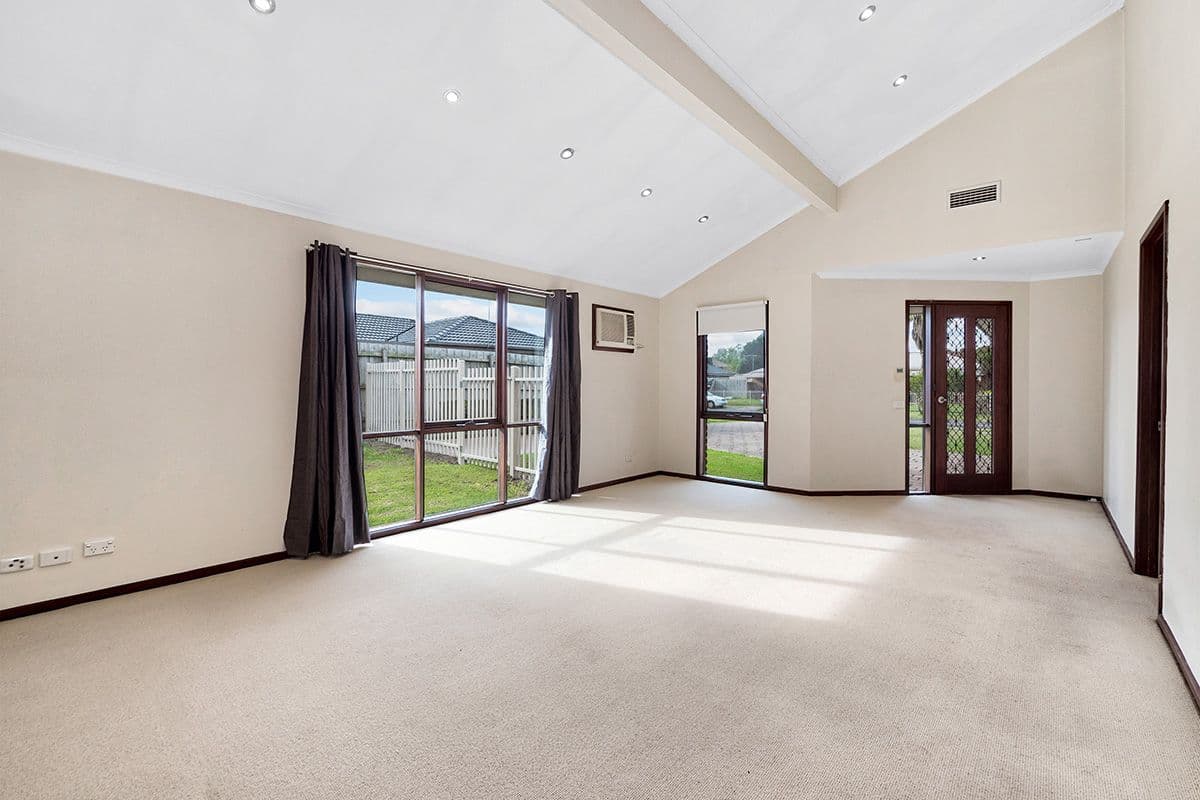 60 Ireland Avenue, Narre Warren VIC 3805, Narre Warren - Thumbnail 4