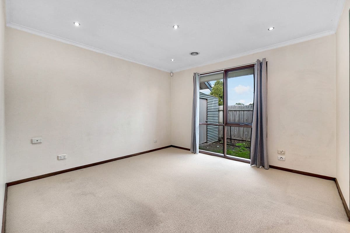 60 Ireland Avenue, Narre Warren VIC 3805, Narre Warren - Thumbnail 7