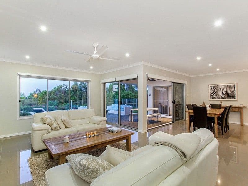 2 Wilcox Close, Reedy Creek QLD 4227, Reedy Creek - Thumbnail 2