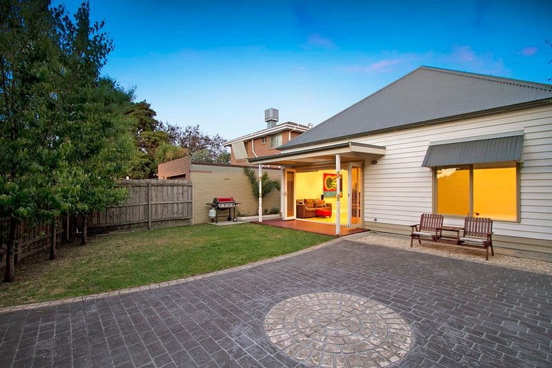4 Truganini Road, CARNEGIE VIC 3163, Carnegie - Thumbnail 8