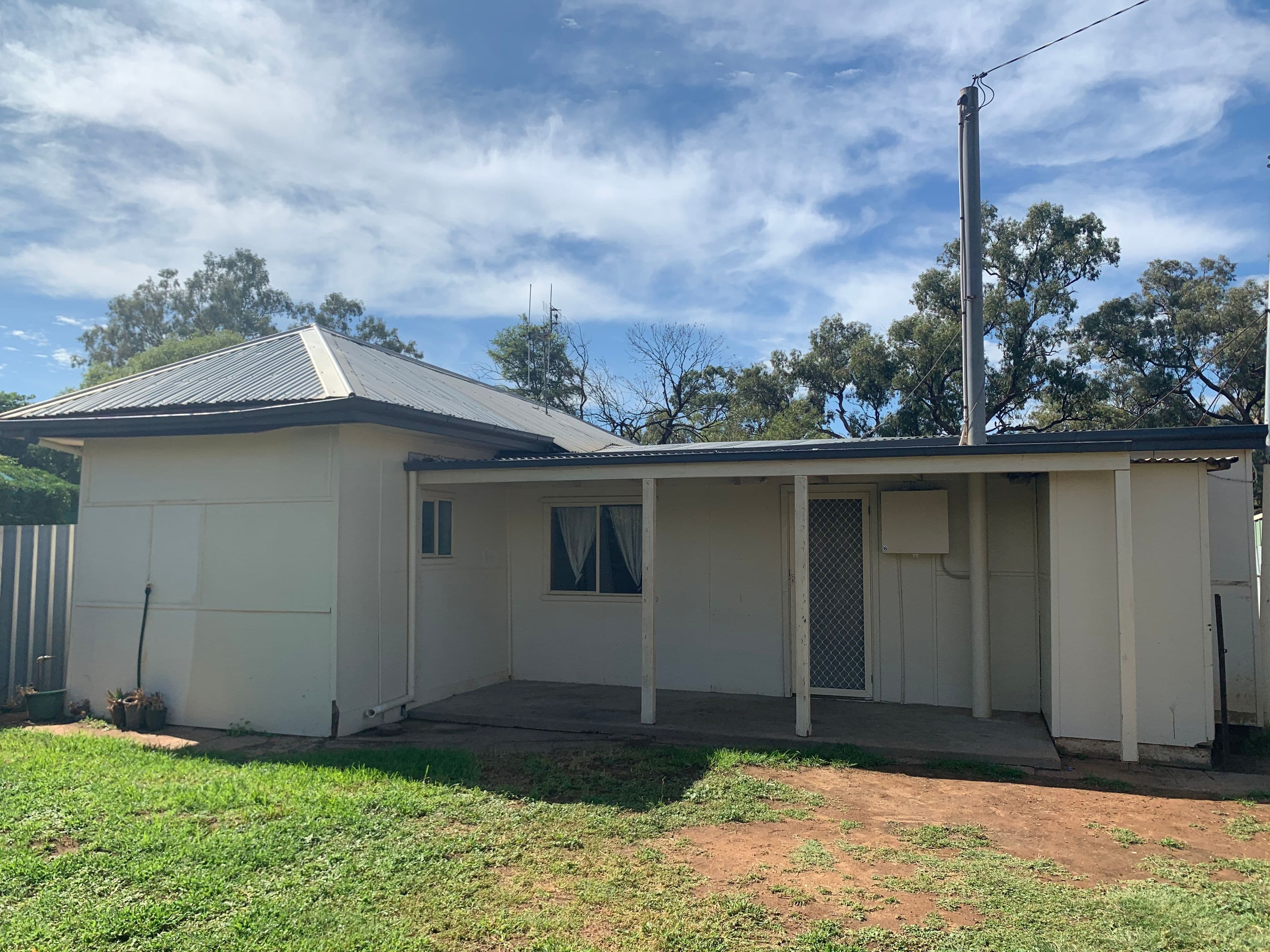 6 Collins Street, Nyngan NSW 2825, Nyngan - Image 1