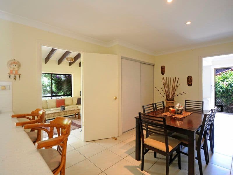 9 Wickepin Court, ELANORA QLD 4221, Elanora - Thumbnail 6