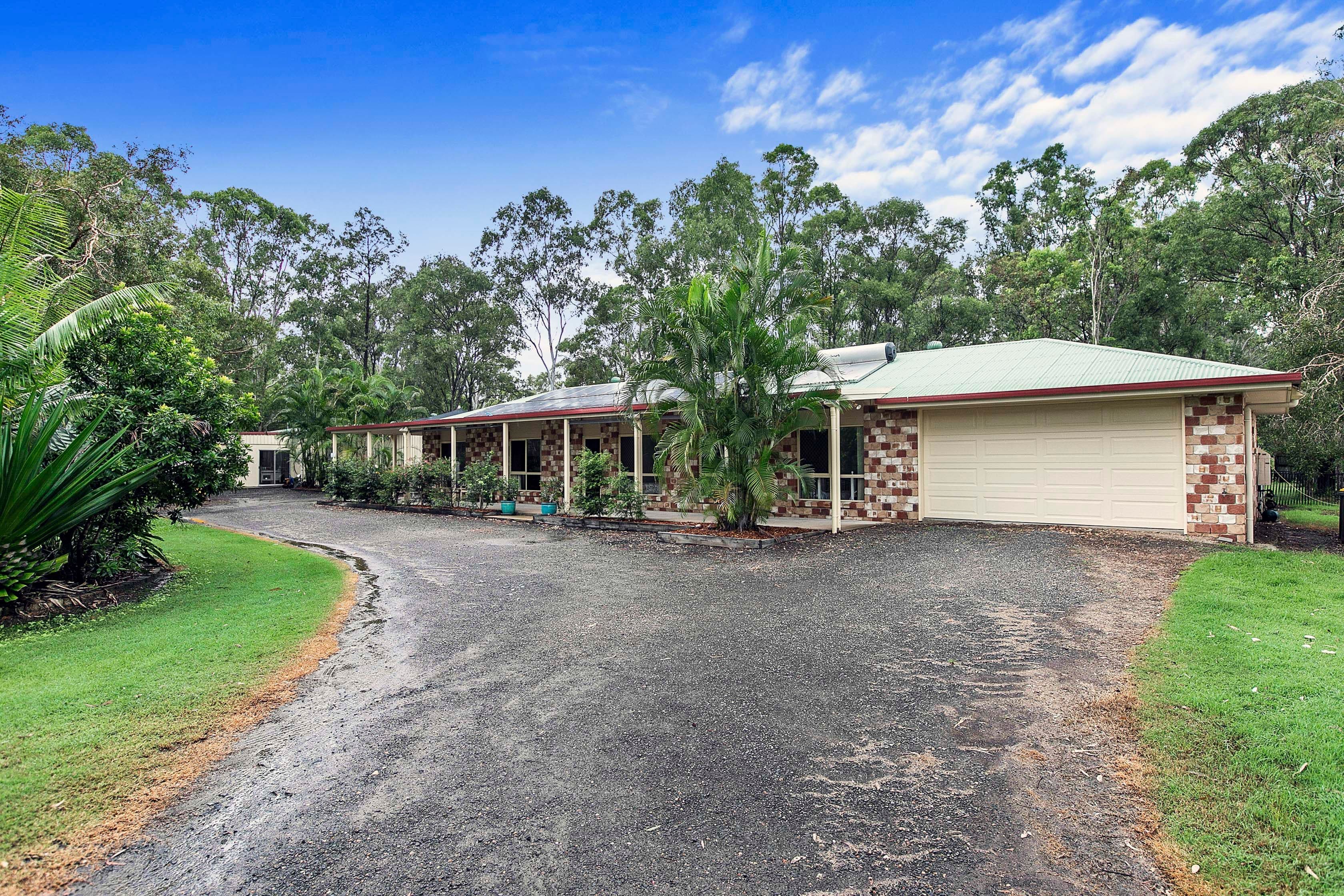 8 Scanlan Street, Sunshine Acres QLD 4655, Sunshine Acres - Image 1