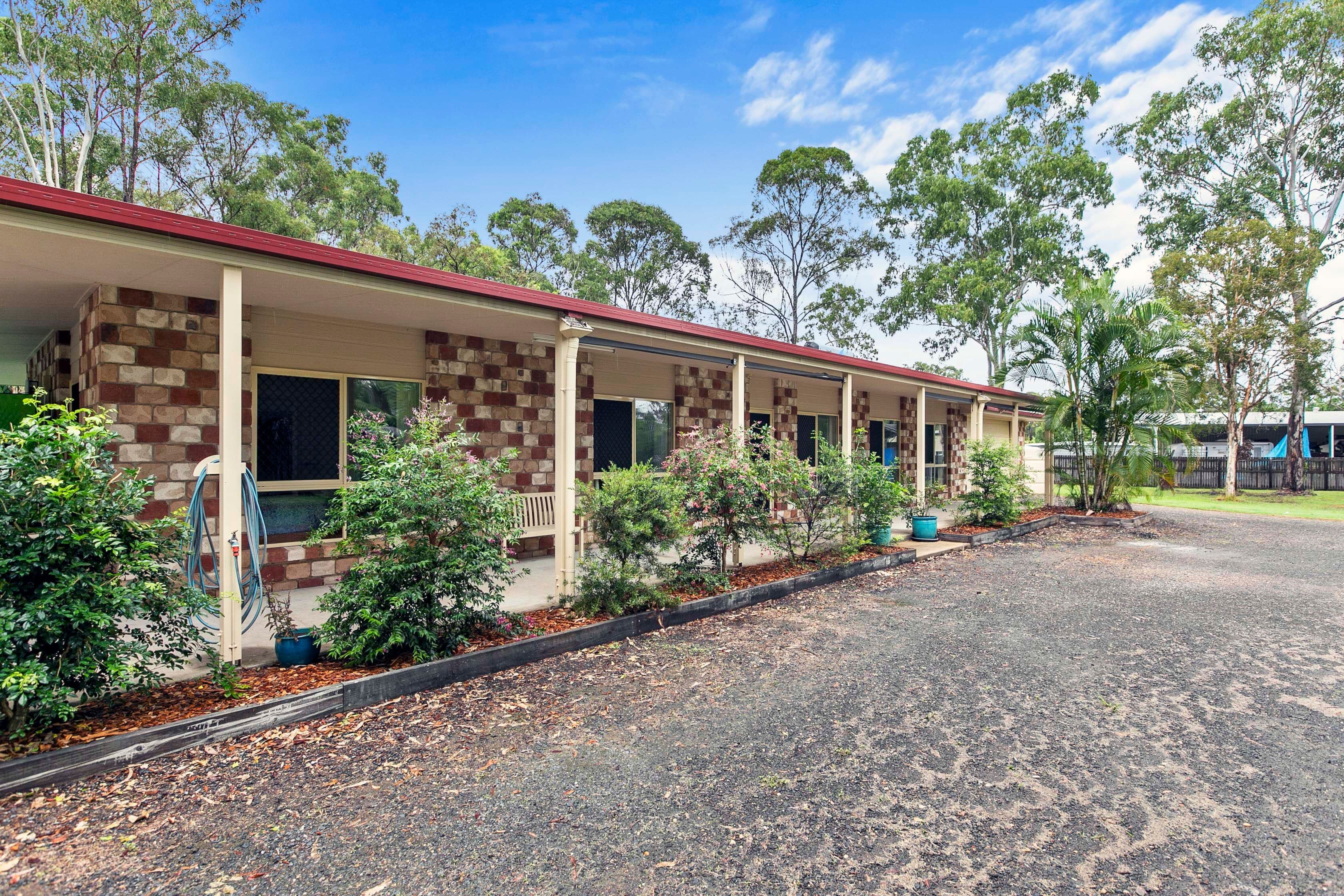 8 Scanlan Street, Sunshine Acres QLD 4655, Sunshine Acres - Thumbnail 3