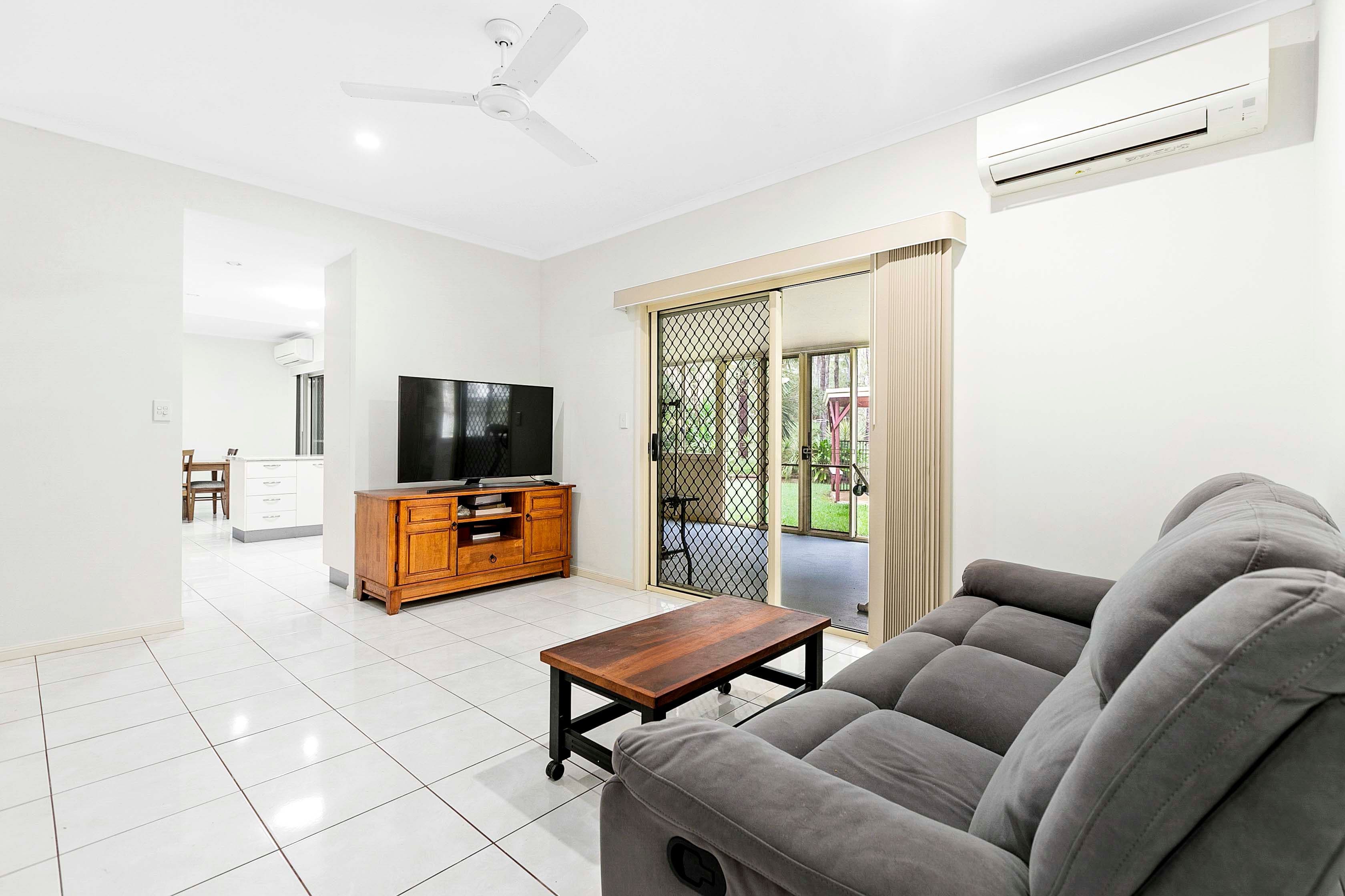 8 Scanlan Street, Sunshine Acres QLD 4655, Sunshine Acres - Thumbnail 8