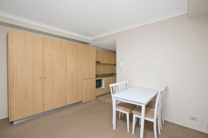 240 Ben Boyd Road, CREMORNE NSW 2090, Cremorne - Thumbnail 2