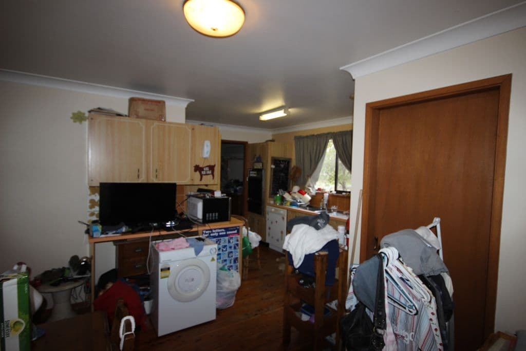 32 Susan Street, KOOTINGAL NSW 2352, Kootingal - Thumbnail 2