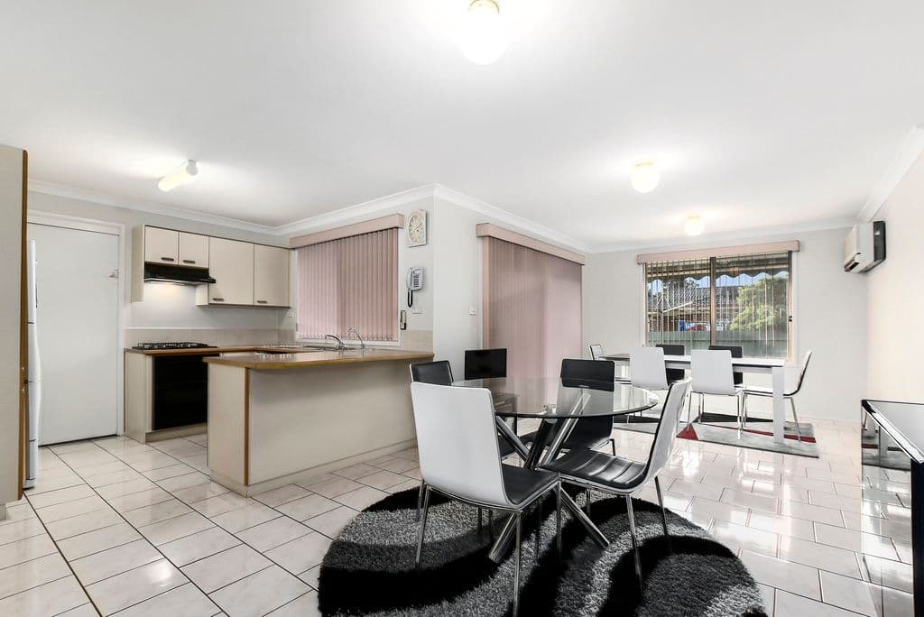 11 Bennison Road, Hinchinbrook NSW 2168, Hinchinbrook - Thumbnail 4