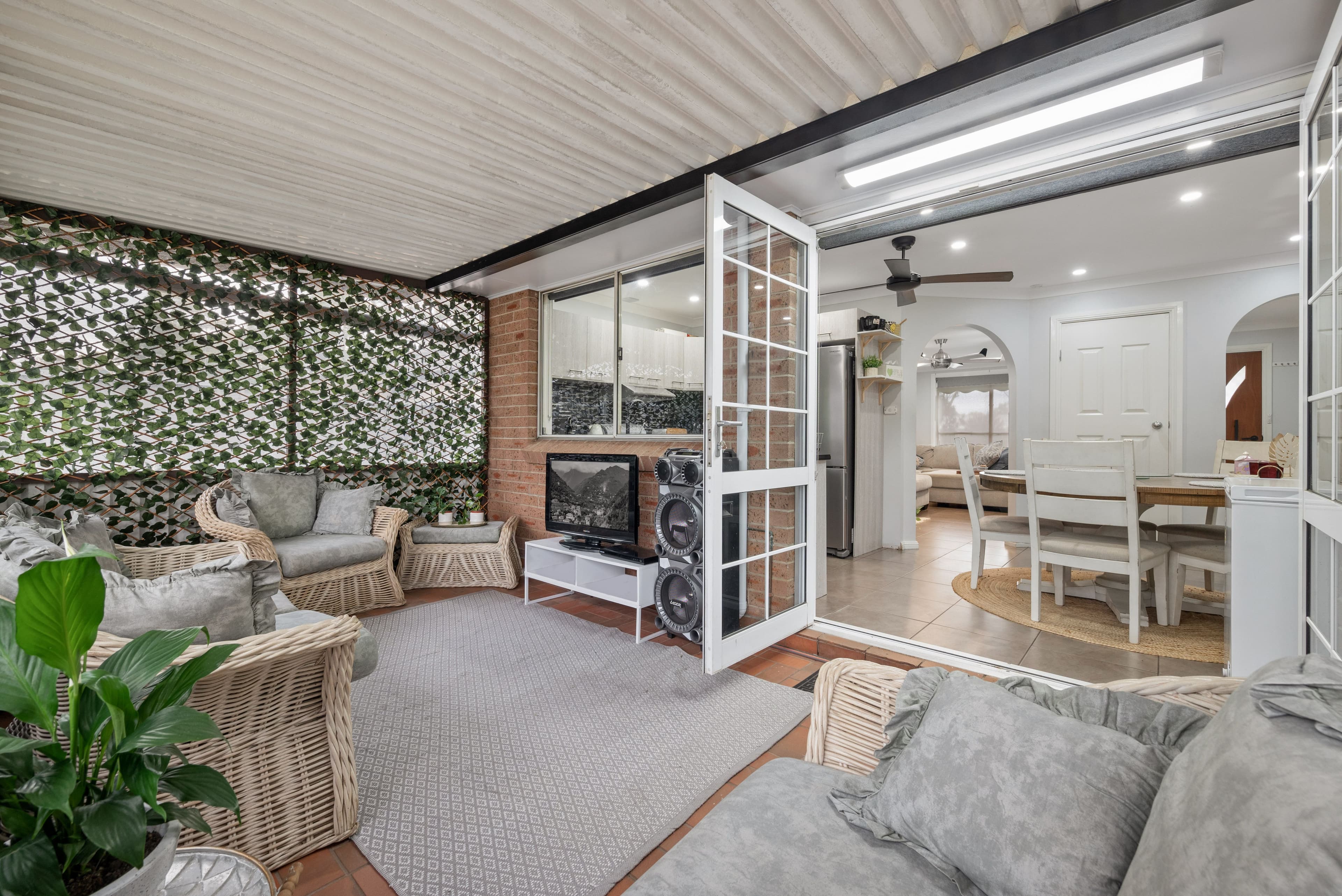 1 Timaru Grove, South Penrith NSW 2750, South Penrith - Thumbnail 5