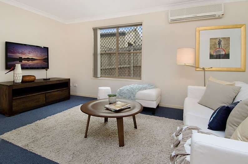29 Oatland Crescent, Holland Park West QLD 4121, Holland Park West - Thumbnail 3