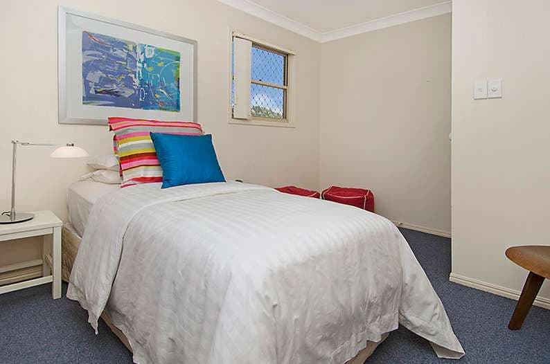 29 Oatland Crescent, Holland Park West QLD 4121, Holland Park West - Thumbnail 8