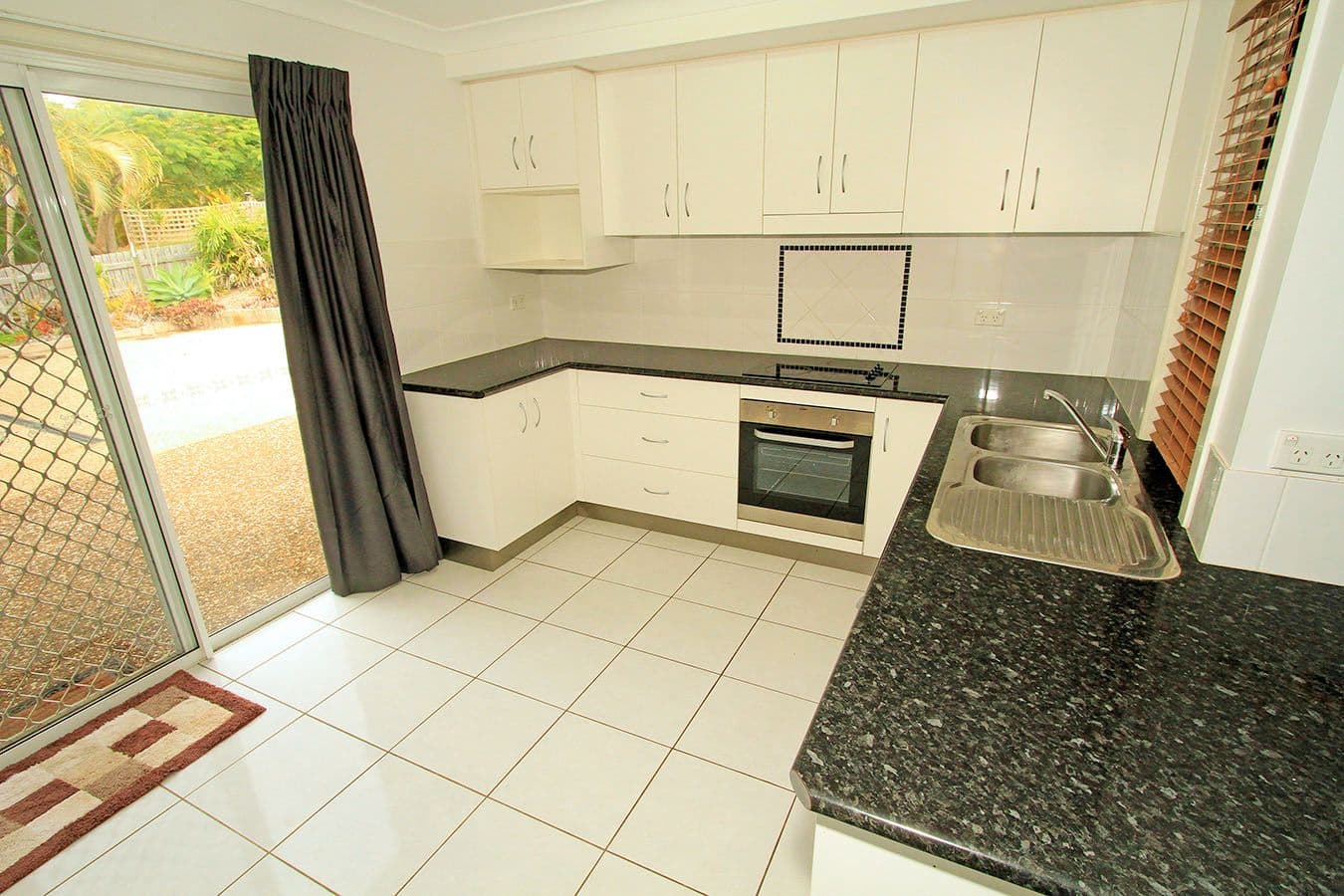 3 Capricornia Drive, TARANGANBA QLD 4703, Taranganba - Thumbnail 4