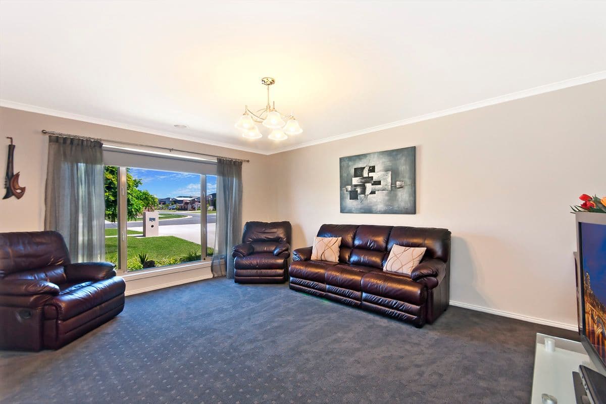 24 Sharpe Avenue, Warrnambool VIC 3280, Warrnambool - Thumbnail 3