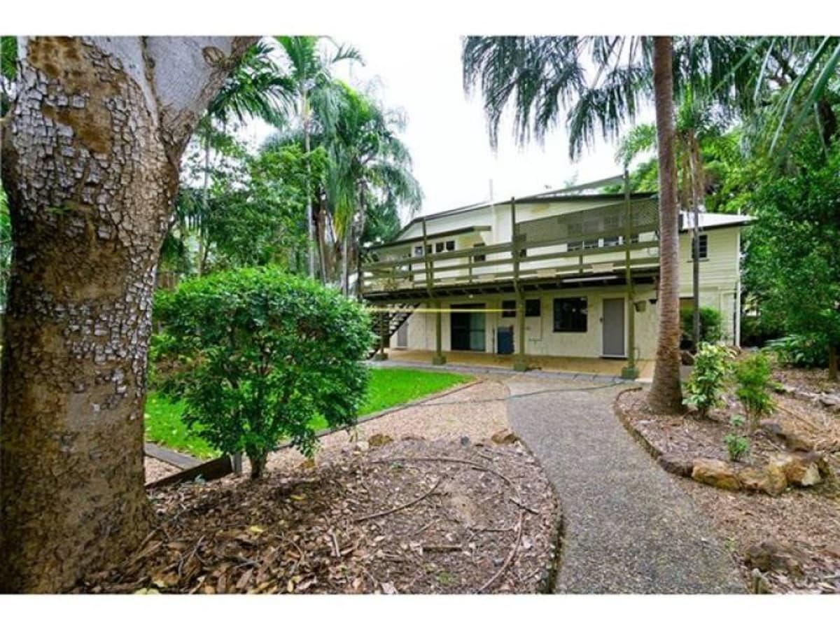 186 Denham Street, Allenstown QLD, Allenstown - Thumbnail 3