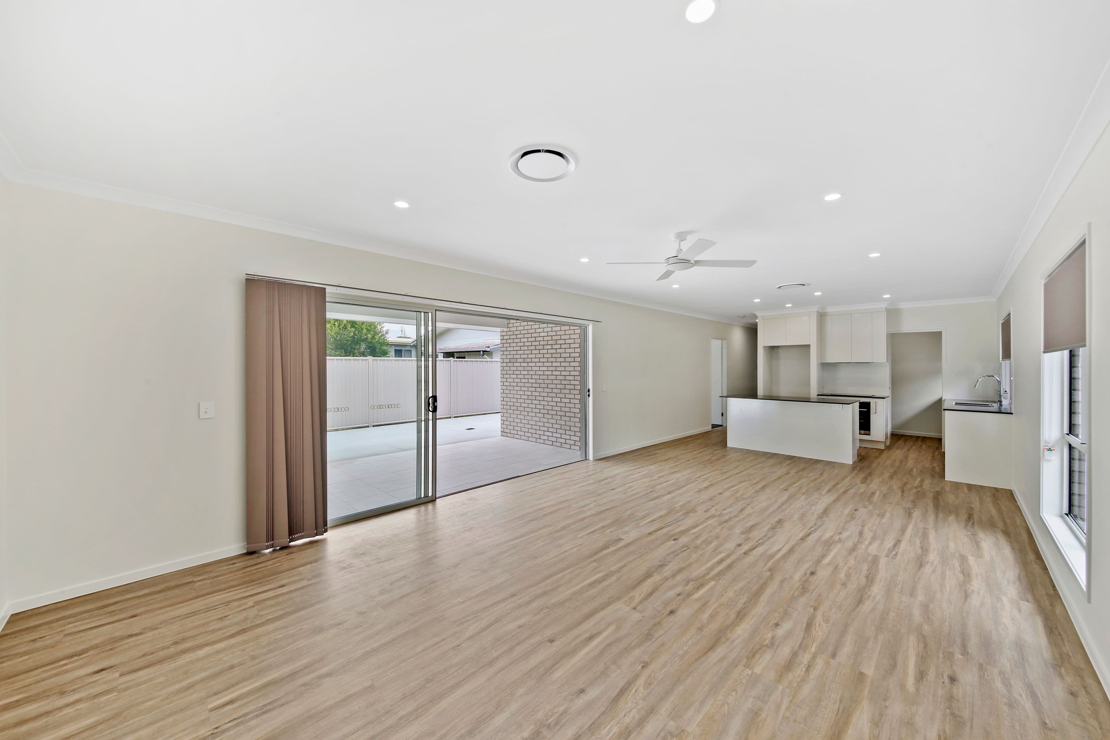 52 Blaxland Street, Golden Beach QLD 4551, Golden Beach - Thumbnail 5