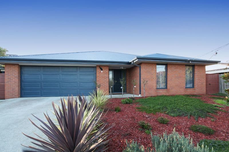 9 Oregan Close, WHEELERS HILL VIC 3150, Wheelers Hill - Image 1