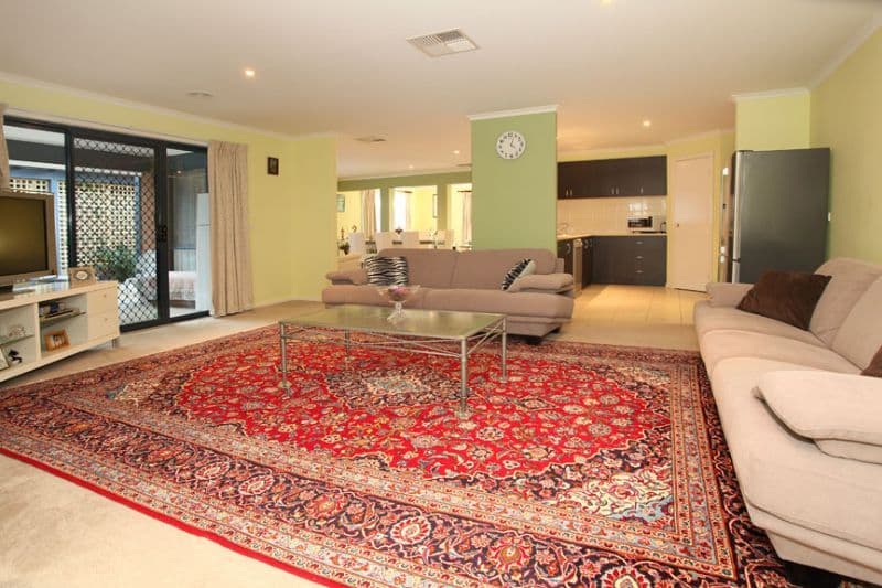 9 Oregan Close, WHEELERS HILL VIC 3150, Wheelers Hill - Thumbnail 5