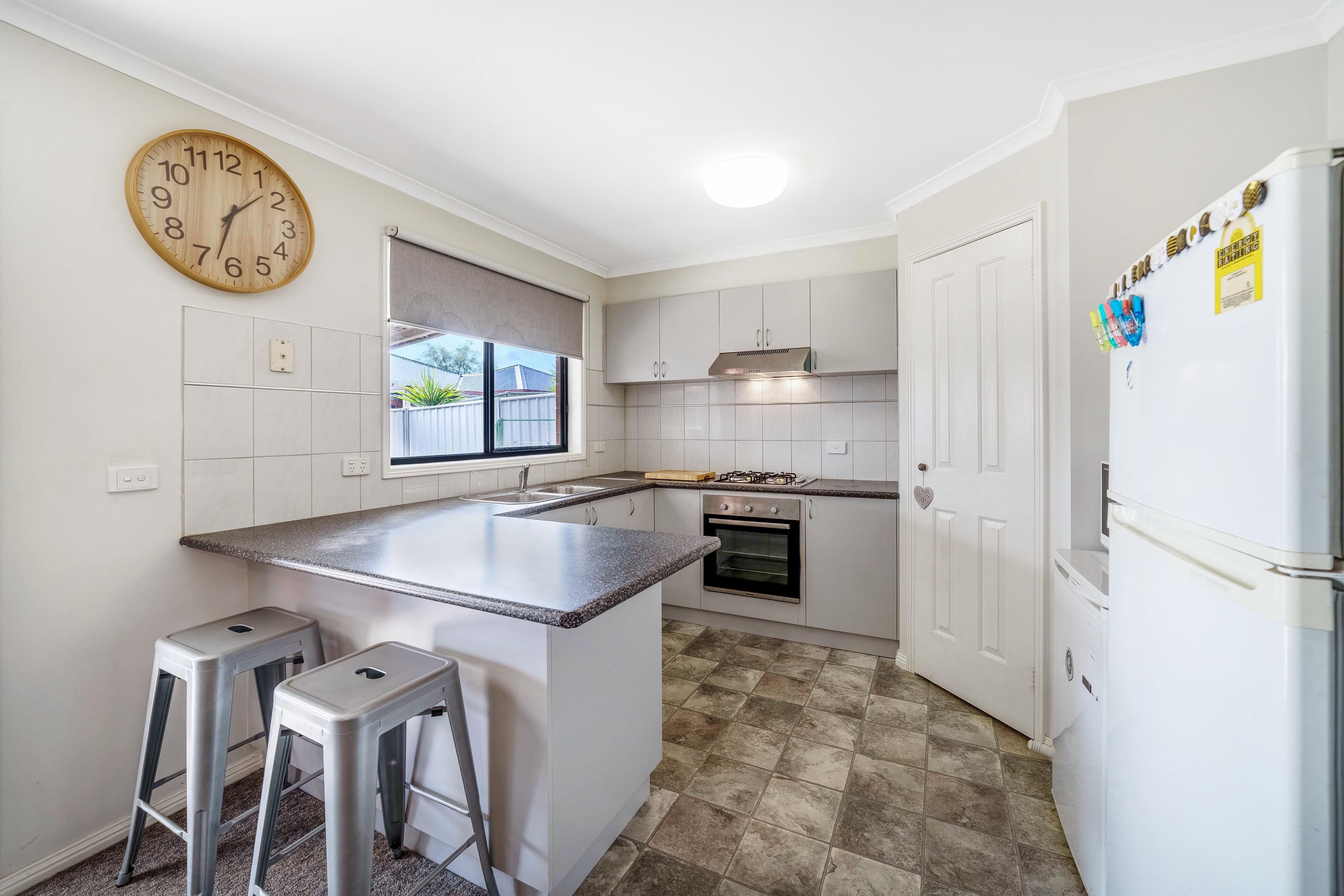 11 Goodenia Avenue, Kangaroo Flat VIC 3555, Kangaroo Flat - Thumbnail 2