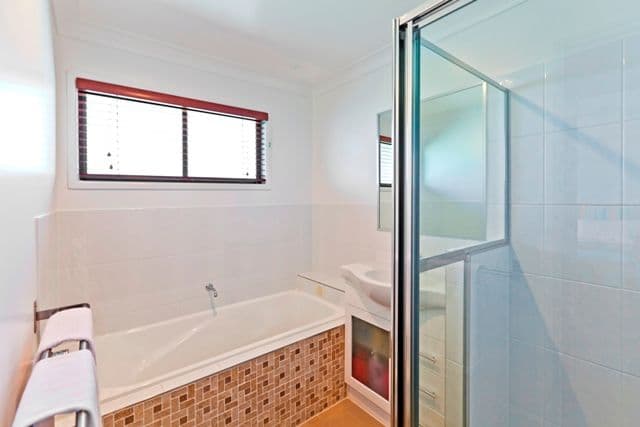 80 Kallista Road, ROCHEDALE SOUTH QLD 4123, Rochedale South - Thumbnail 6