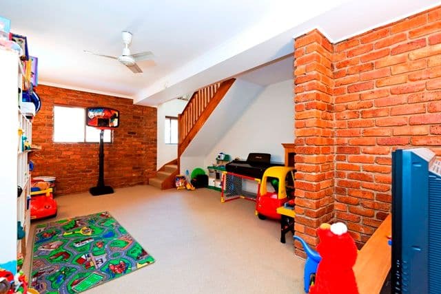 80 Kallista Road, ROCHEDALE SOUTH QLD 4123, Rochedale South - Thumbnail 8