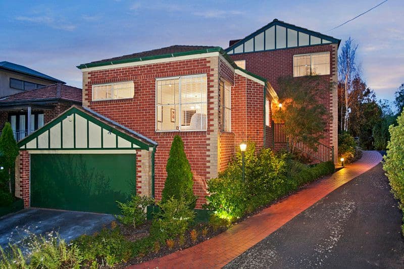 33 Collins Street, Mentone VIC 3194, Mentone - Thumbnail 2