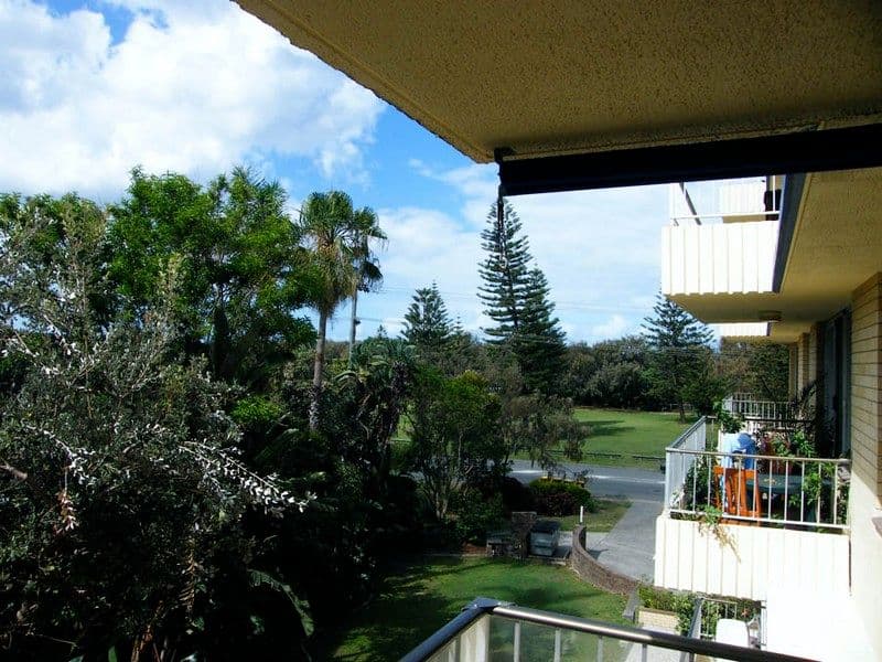 280 Hedges Avenue, MERMAID BEACH QLD 4218, Mermaid Beach - Thumbnail 2