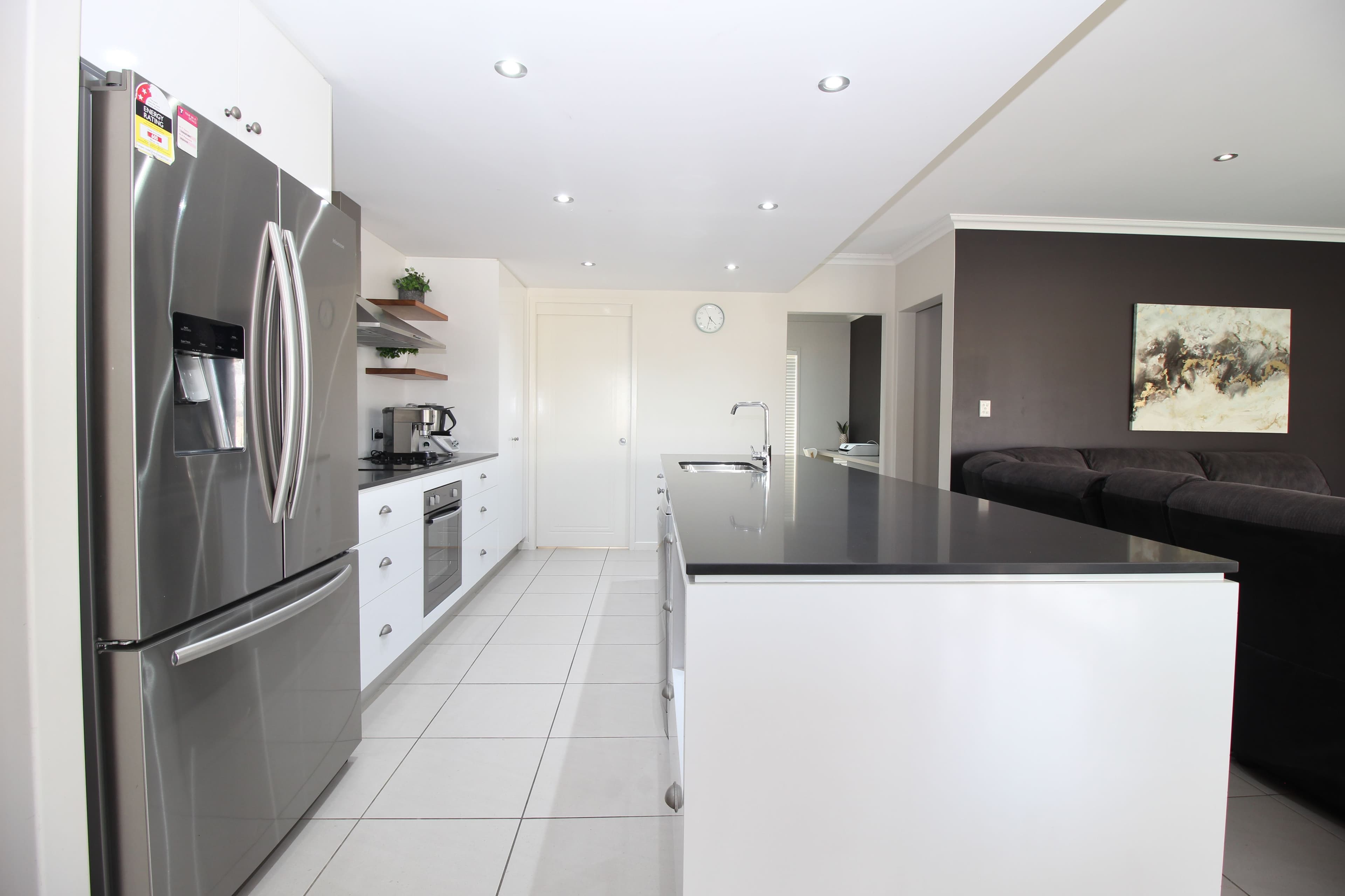 16 Randwick Road, Emerald QLD 4720, Emerald - Thumbnail 6