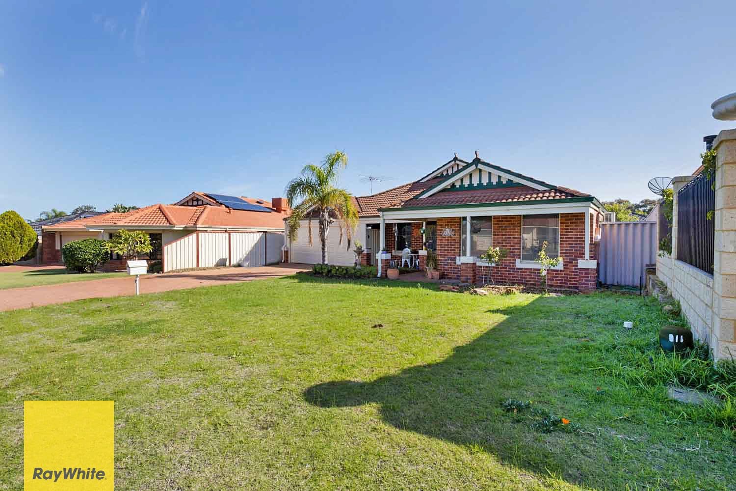 15 Merrang Circuit, Carramar WA 6031, Carramar - Thumbnail 2