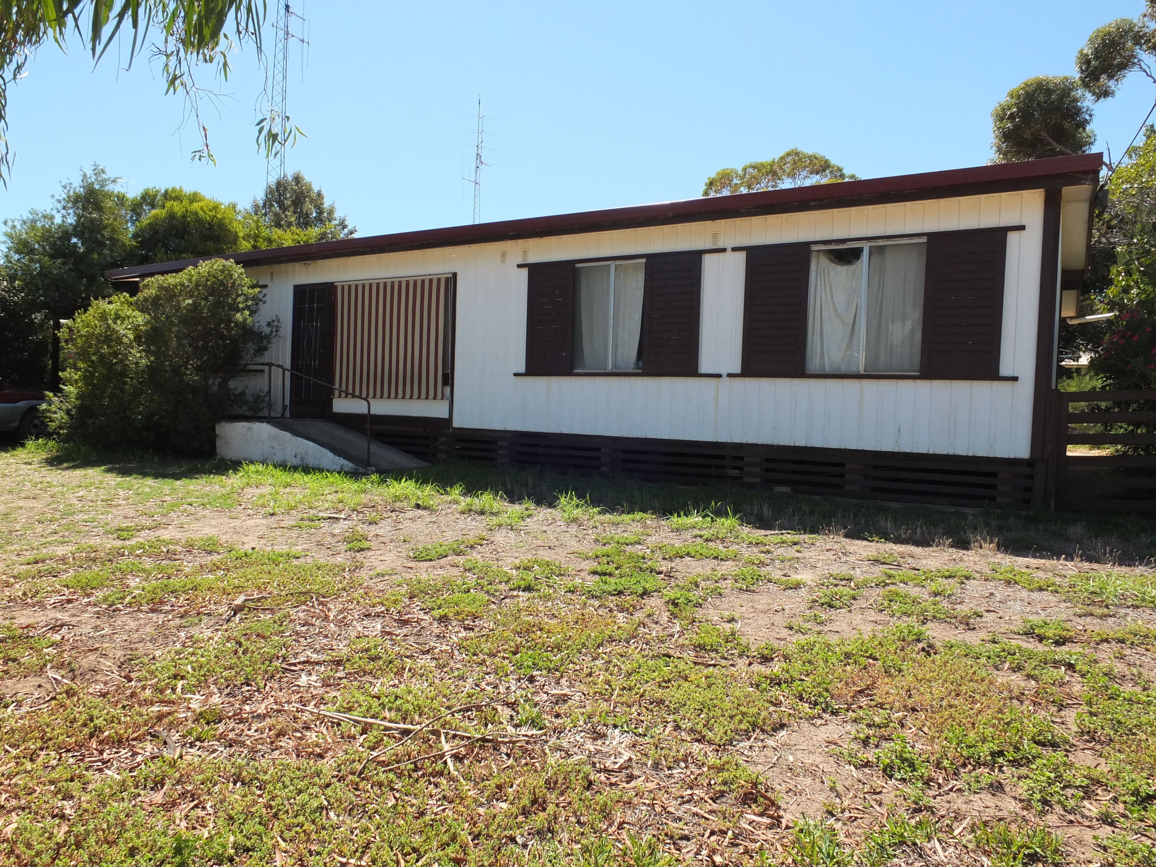 17 Randolph Street, Port Hughes SA 5558, Port Hughes - Thumbnail 2