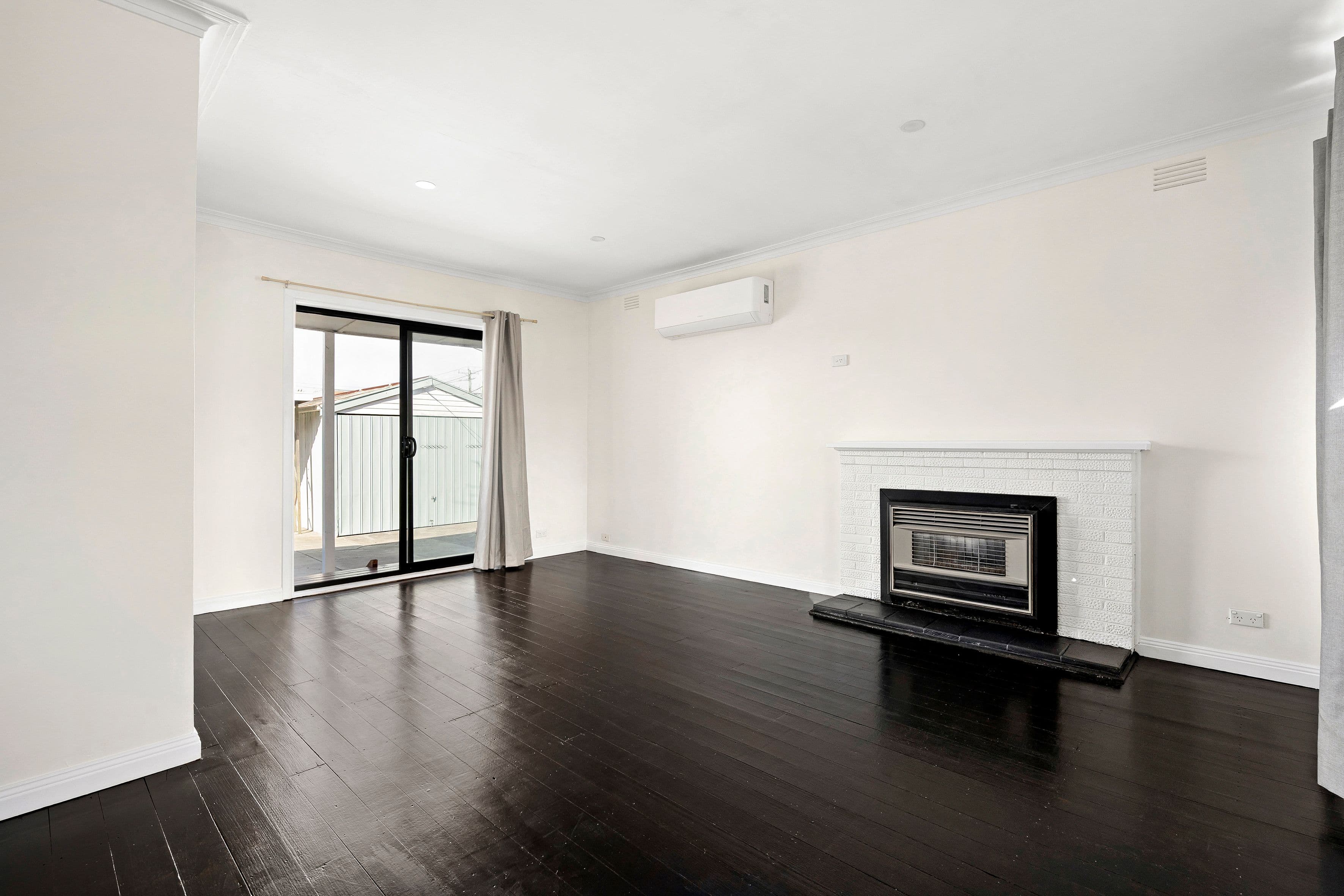 4 Jennifer Street, Fawkner VIC 3060, Fawkner - Thumbnail 2