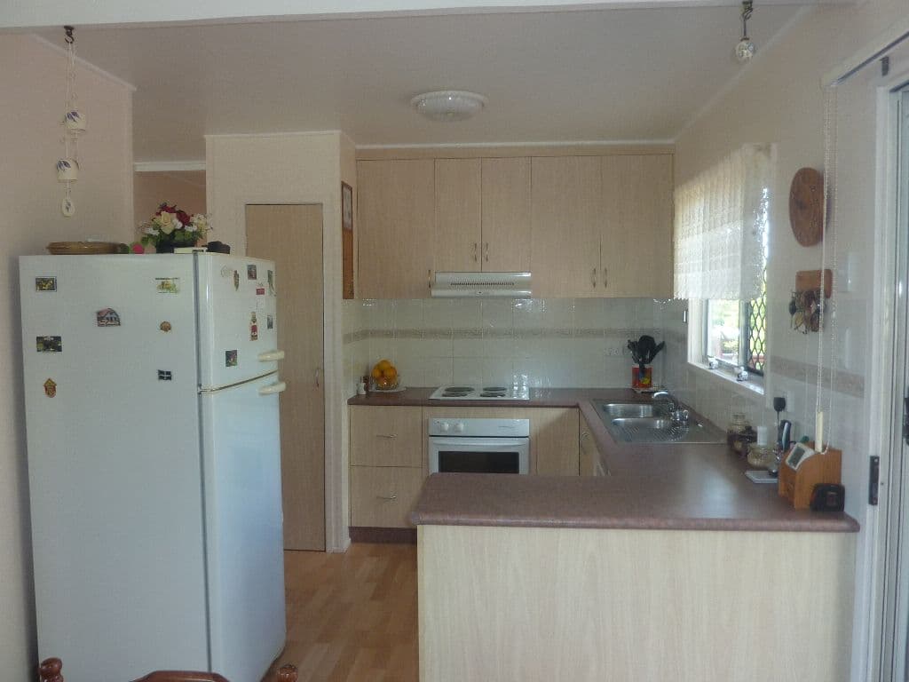 11 Christie Street, EAST MACKAY QLD 4740, East Mackay - Thumbnail 2