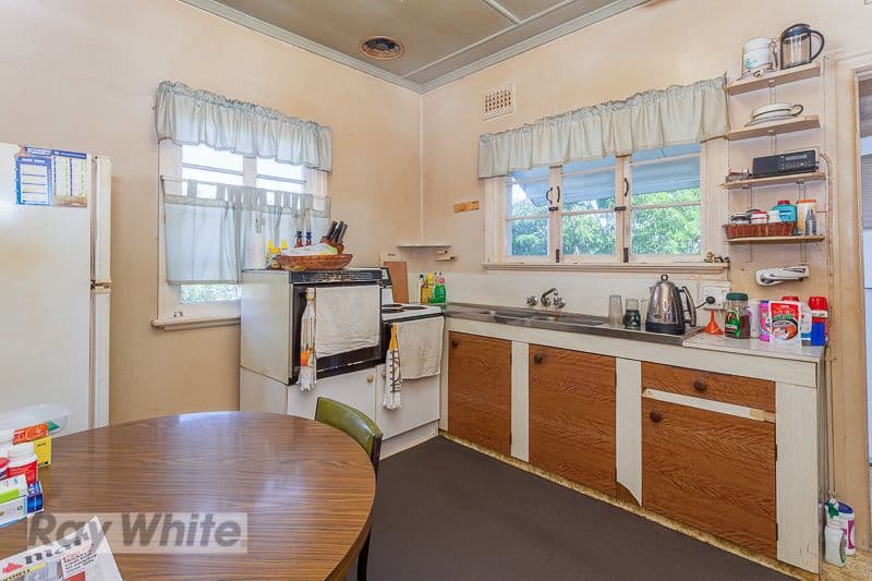 18 Lade Street, COORPAROO QLD 4151, Coorparoo - Thumbnail 3