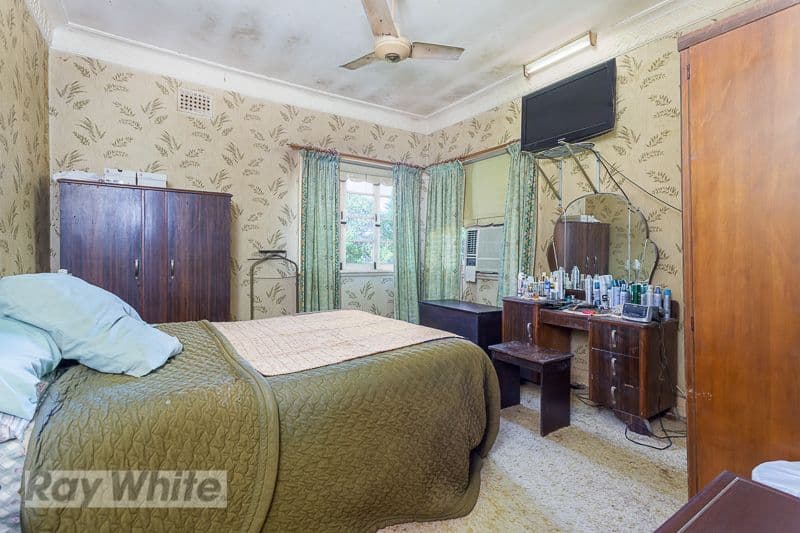18 Lade Street, COORPAROO QLD 4151, Coorparoo - Thumbnail 4