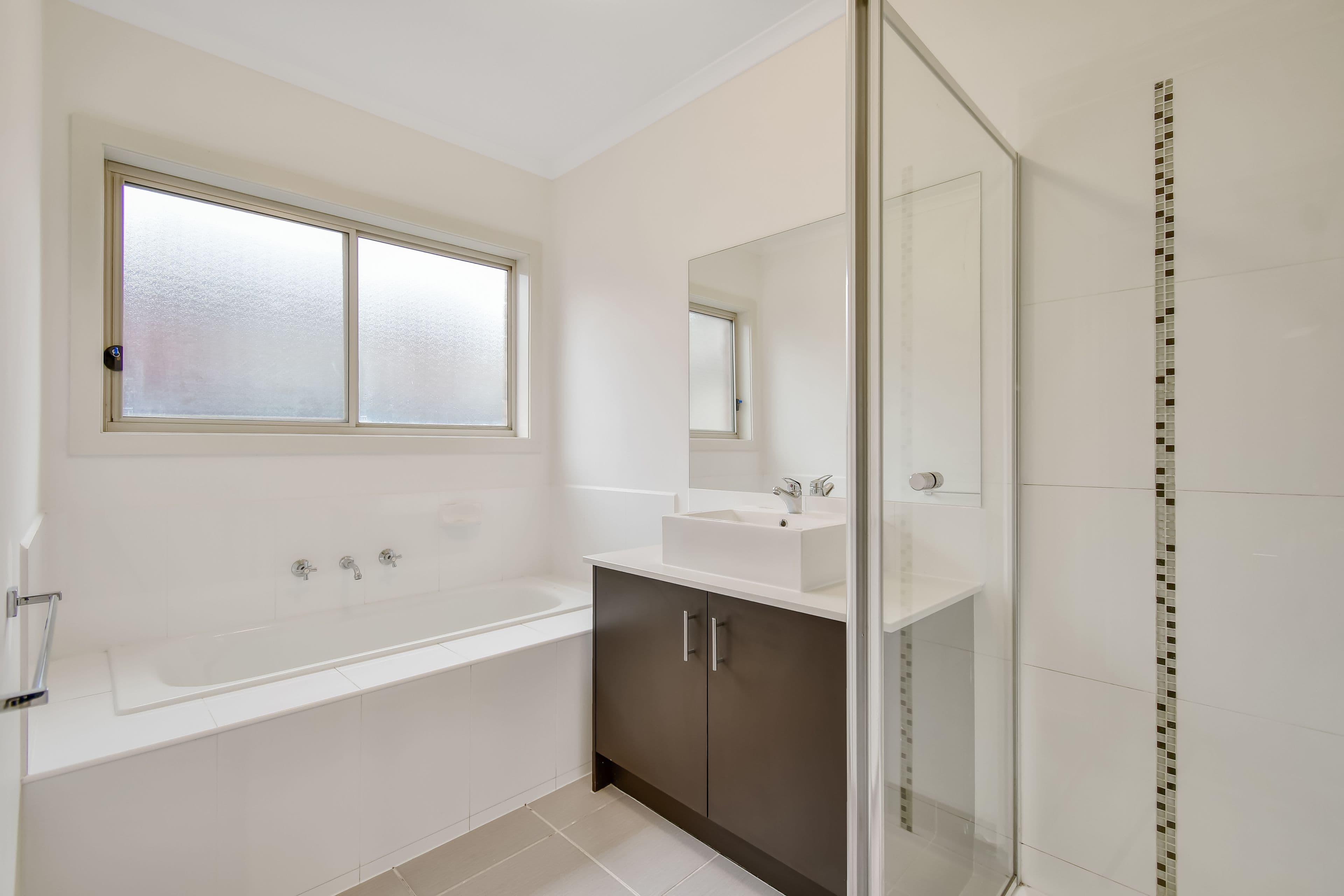 7 Maya Street, Pakenham VIC 3810, Pakenham - Thumbnail 7
