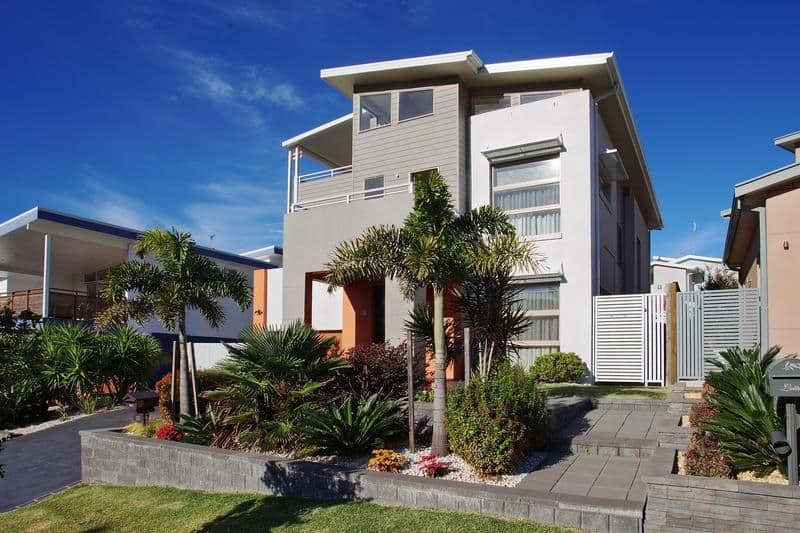 33 Aragan Circuit, BULLI NSW 2516, Bulli - Thumbnail 2