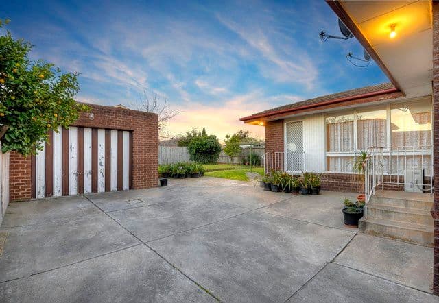 36 Anstey Avenue, RESERVOIR VIC 3073, Reservoir - Thumbnail 8