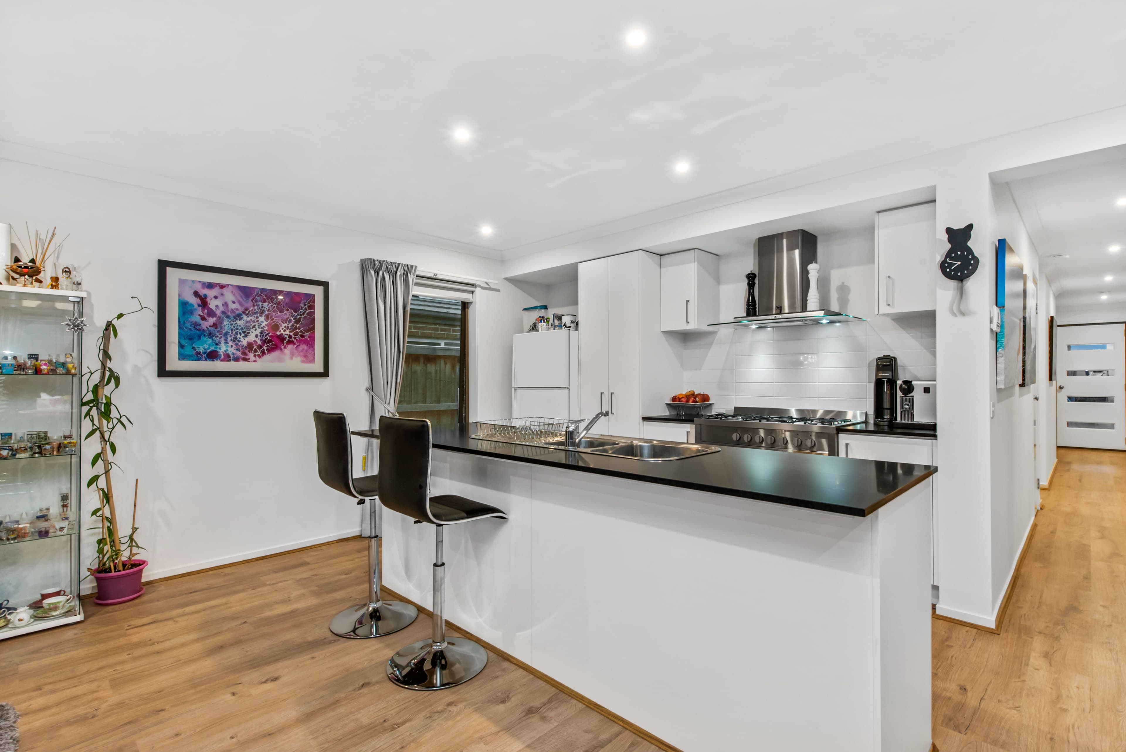 11 Ascot Park Drive, Pakenham VIC 3810, Pakenham - Thumbnail 3