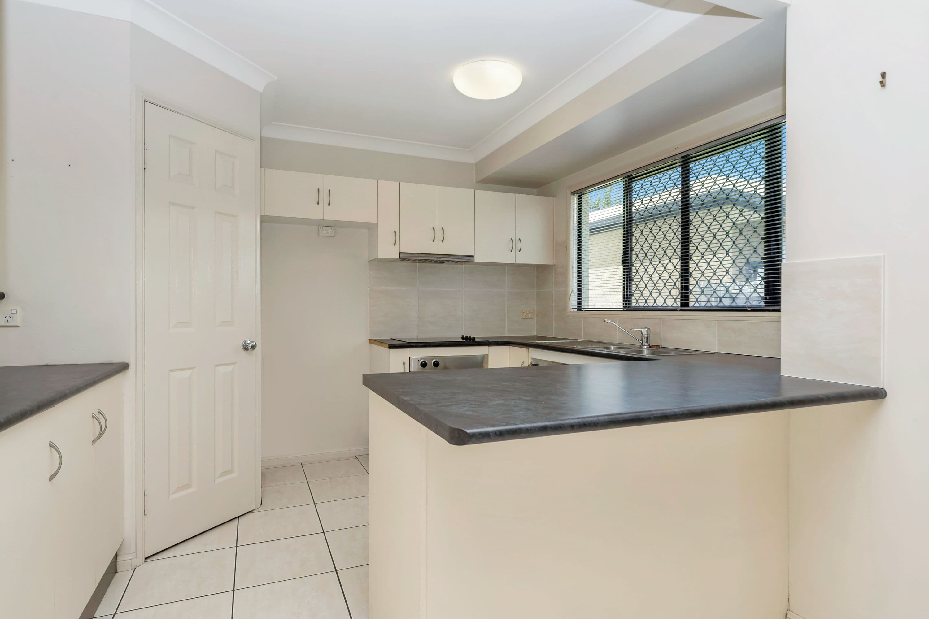 40 Riverbend Drive, Douglas QLD 4814, Douglas - Thumbnail 3