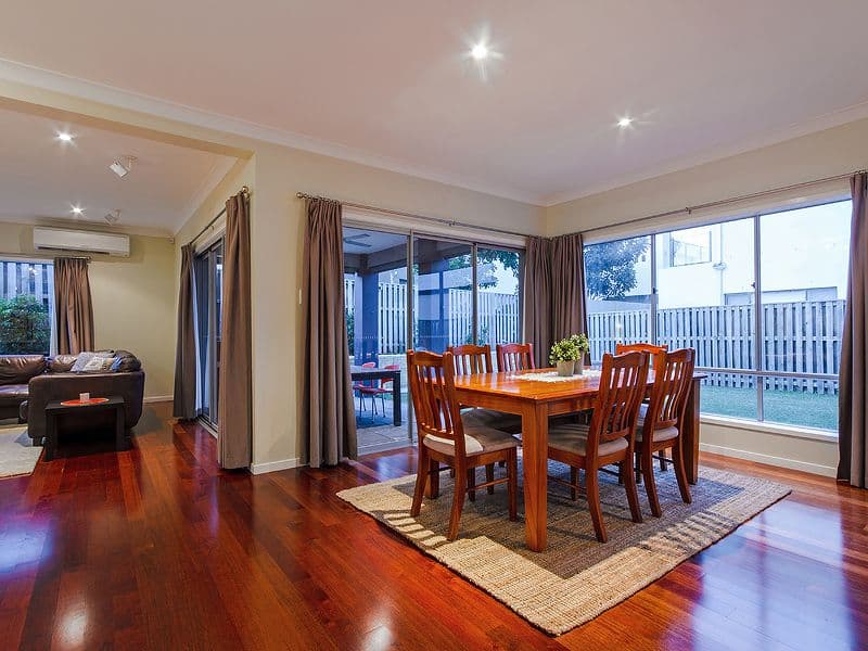 38 Azzurra Drive, VARSITY LAKES QLD 4227, Varsity Lakes - Thumbnail 4