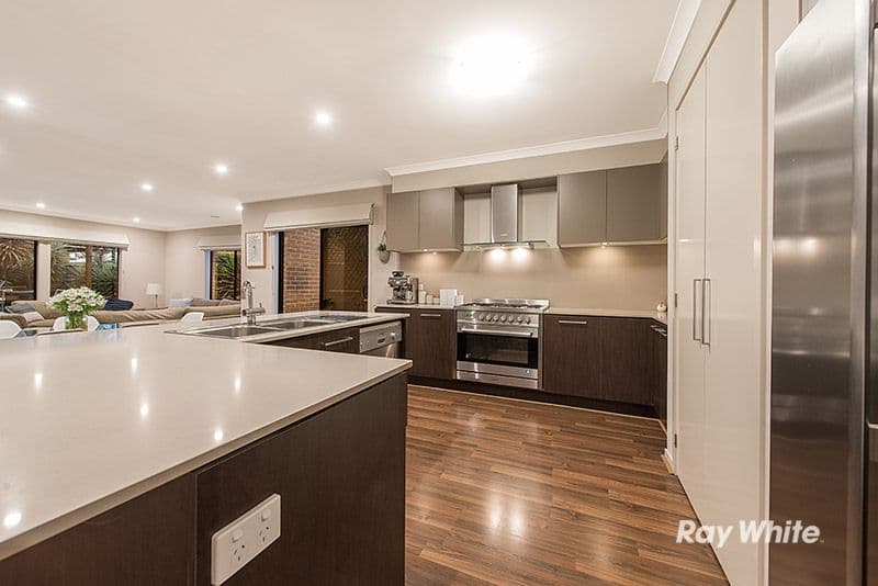11 Merlin Drive, Cranbourne North VIC 3977, Cranbourne North - Thumbnail 4