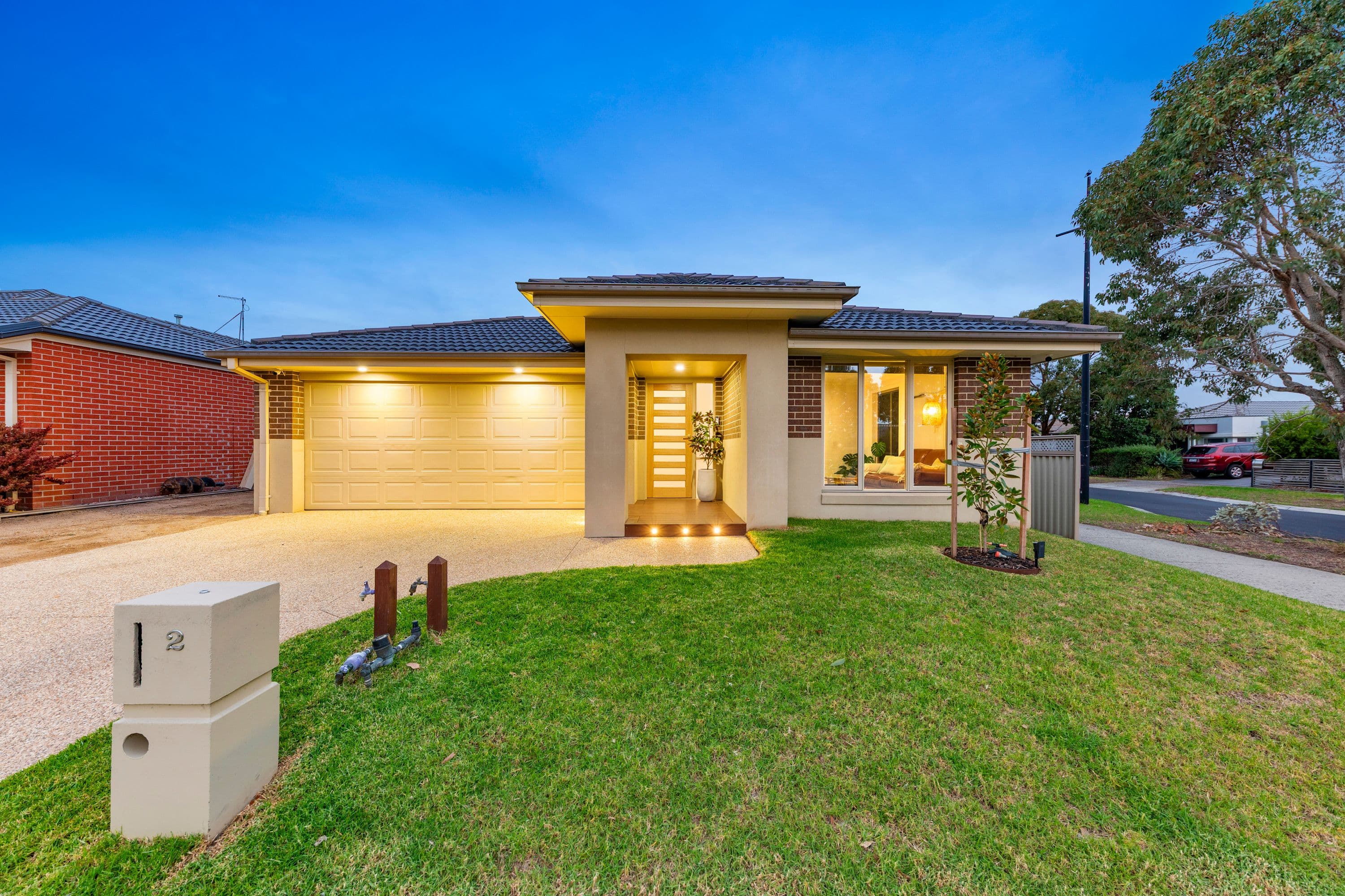 2 Unicorn Street, Pakenham VIC 3810, Pakenham - Thumbnail 2