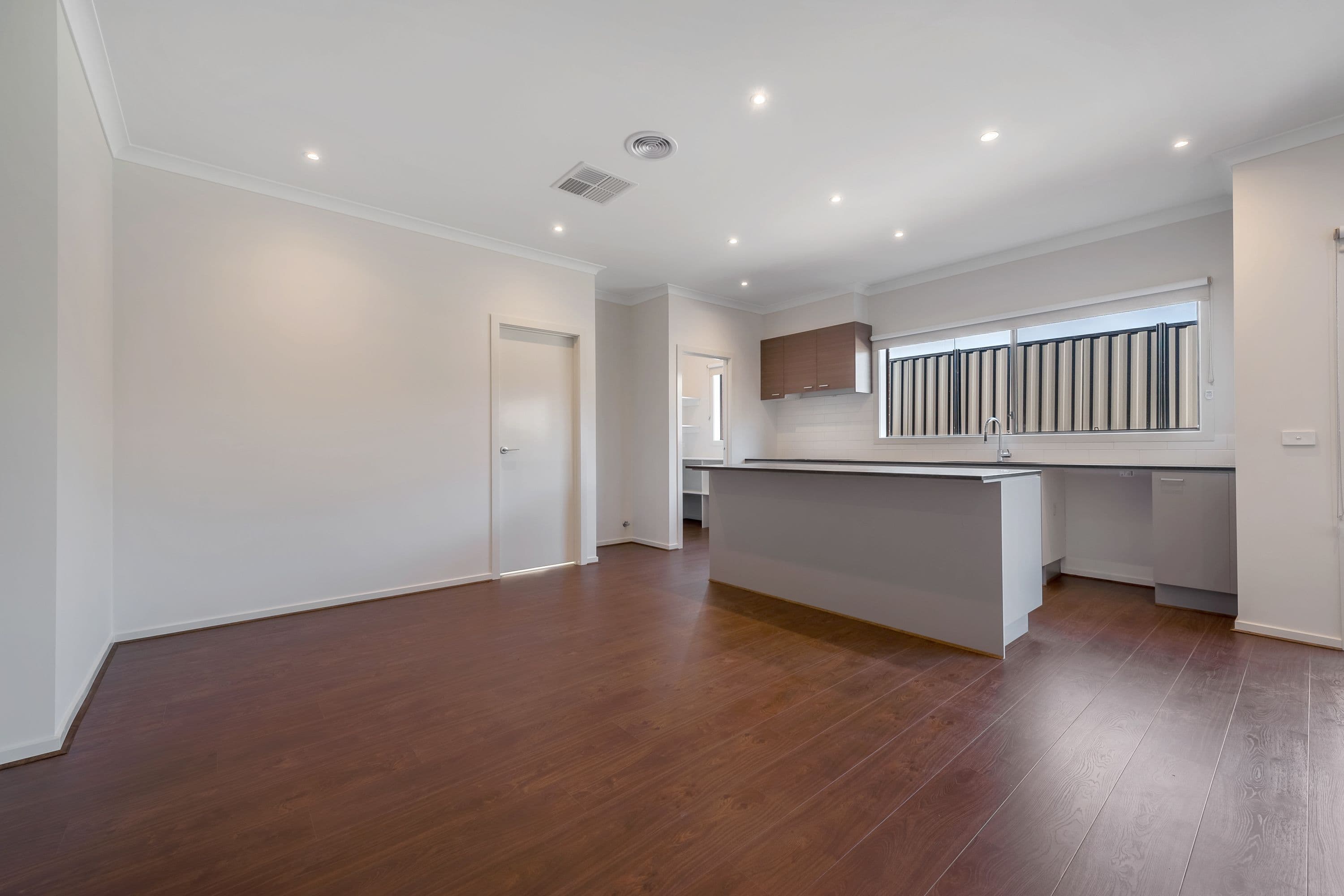 14 Water Lily Circuit, Craigieburn VIC 3064, Craigieburn - Thumbnail 3