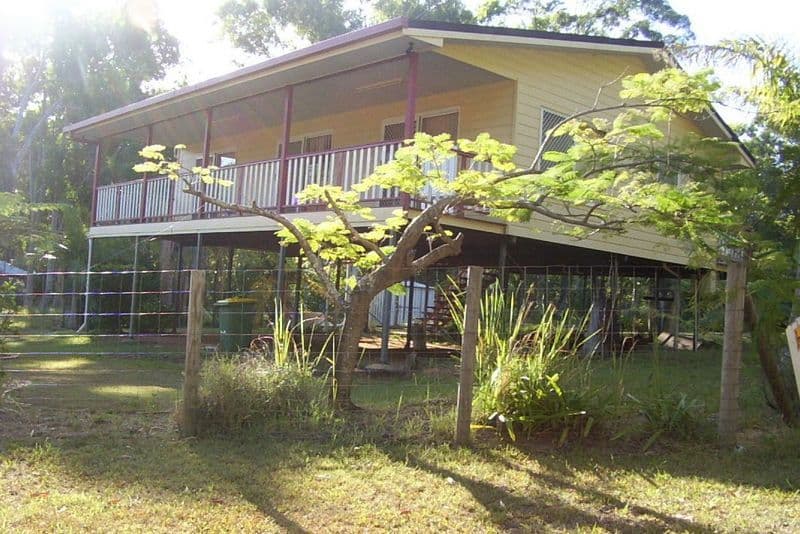 3  Manson Parade, RUSSELL ISLAND QLD 4184, Russell Island - Thumbnail 2