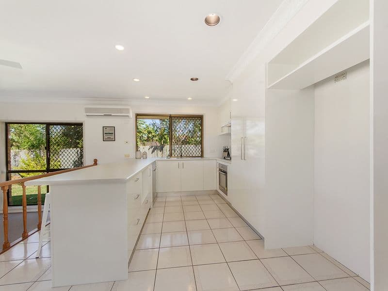 7 Farro Court, Carrara QLD 4211, Carrara - Thumbnail 4