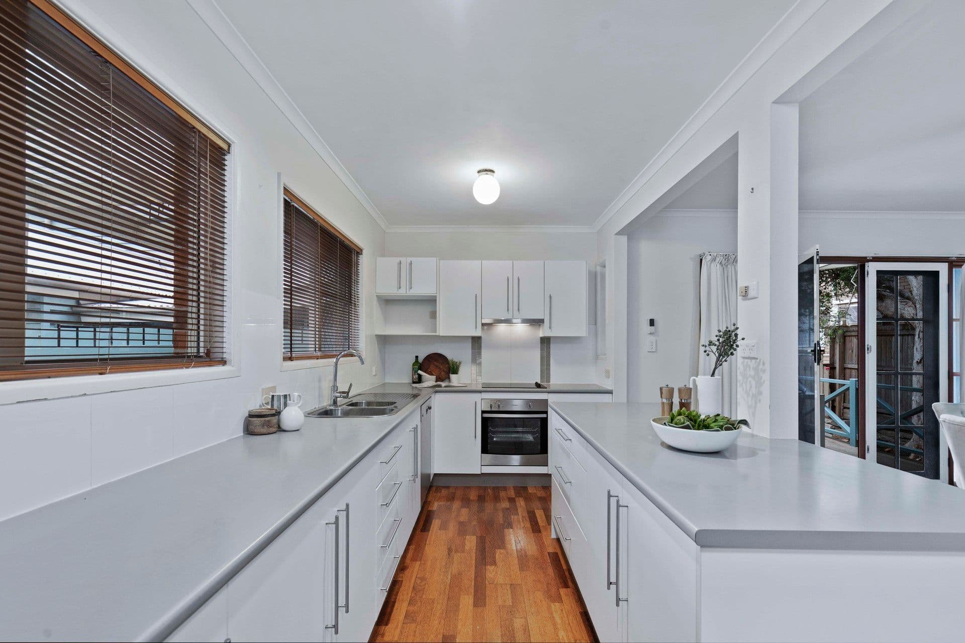 16 Winifred Street, Clayfield QLD 4011, Clayfield - Thumbnail 2
