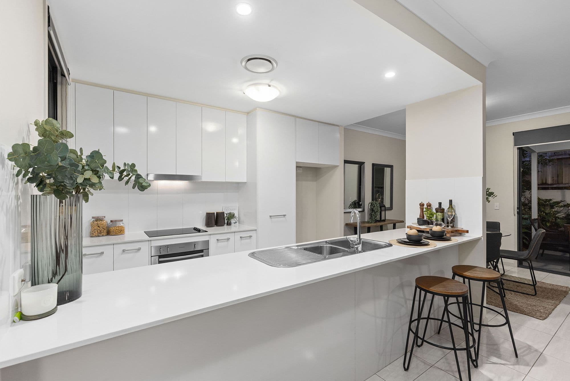 16 Cambridge Street, Carina Heights QLD 4152, Carina Heights - Thumbnail 3