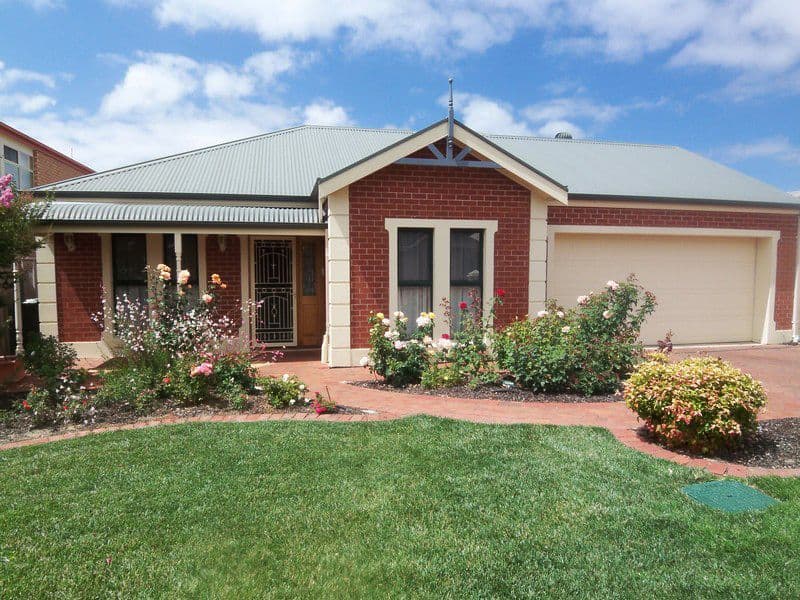 8 Dovecote Street, OAKDEN SA 5086, Oakden - Image 1